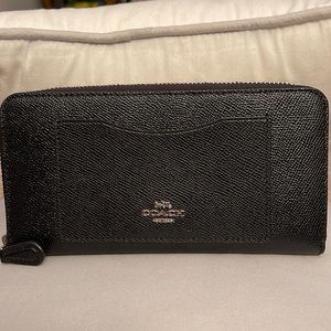 Authentic Coach Accordion Zip Wallet